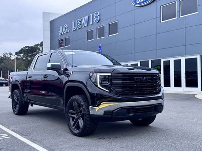 Used 2025 GMC Sierra 1500 SLE