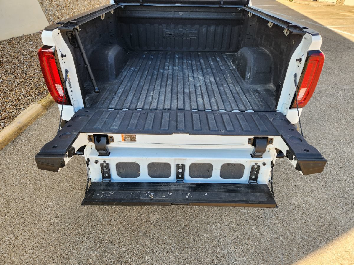 Used 2025 GMC Sierra 1500 AT4 w/ AT4 Premium Package AWD/4WD image 56