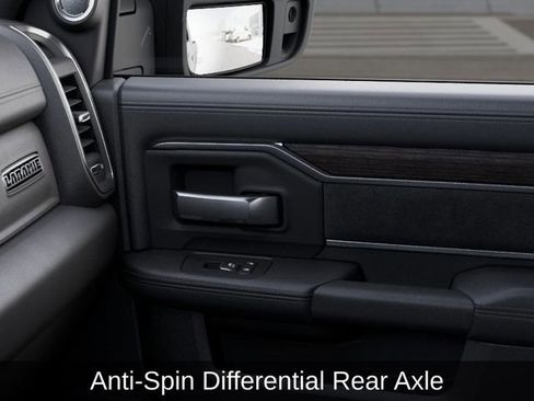 New 2025 RAM 2500 Laramie image 29