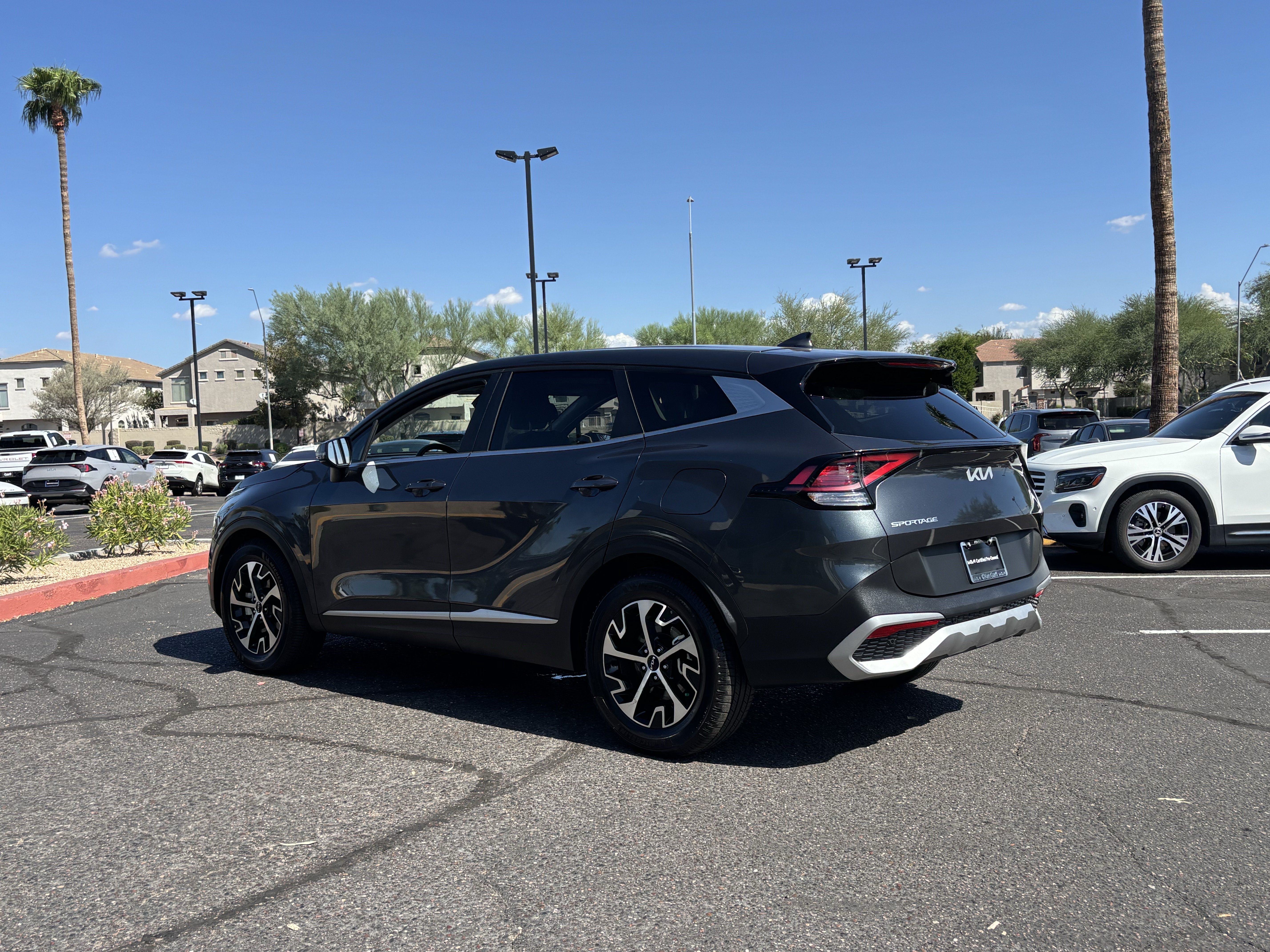 Certified 2024 Kia Sportage EX FWD image 4