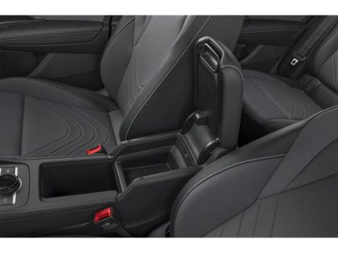 New 2026 Volkswagen Tiguan SE FWD image 13