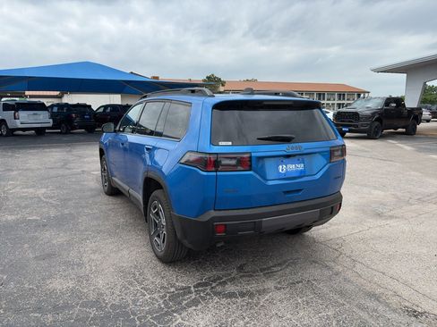 New 2026 Jeep Cherokee Limited image 8