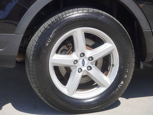 Used 2018 Ford Explorer 4WD image 8