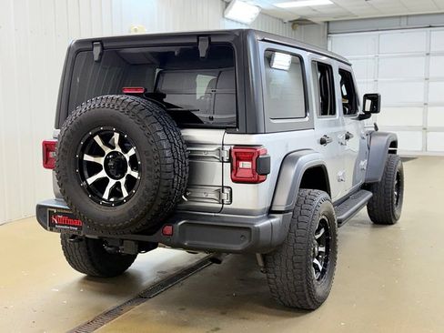 Used 2018 Jeep Wrangler Unlimited Sport S AWD/4WD image 5