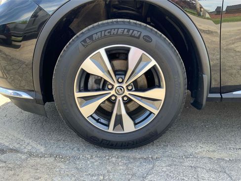 Used 2022 Nissan Murano S AWD/4WD image 29