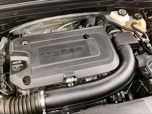 Certified 2025 Buick Envision Preferred image 29