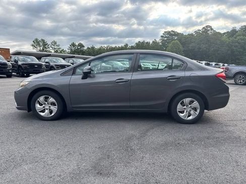 Used 2013 Honda Civic LX image 2