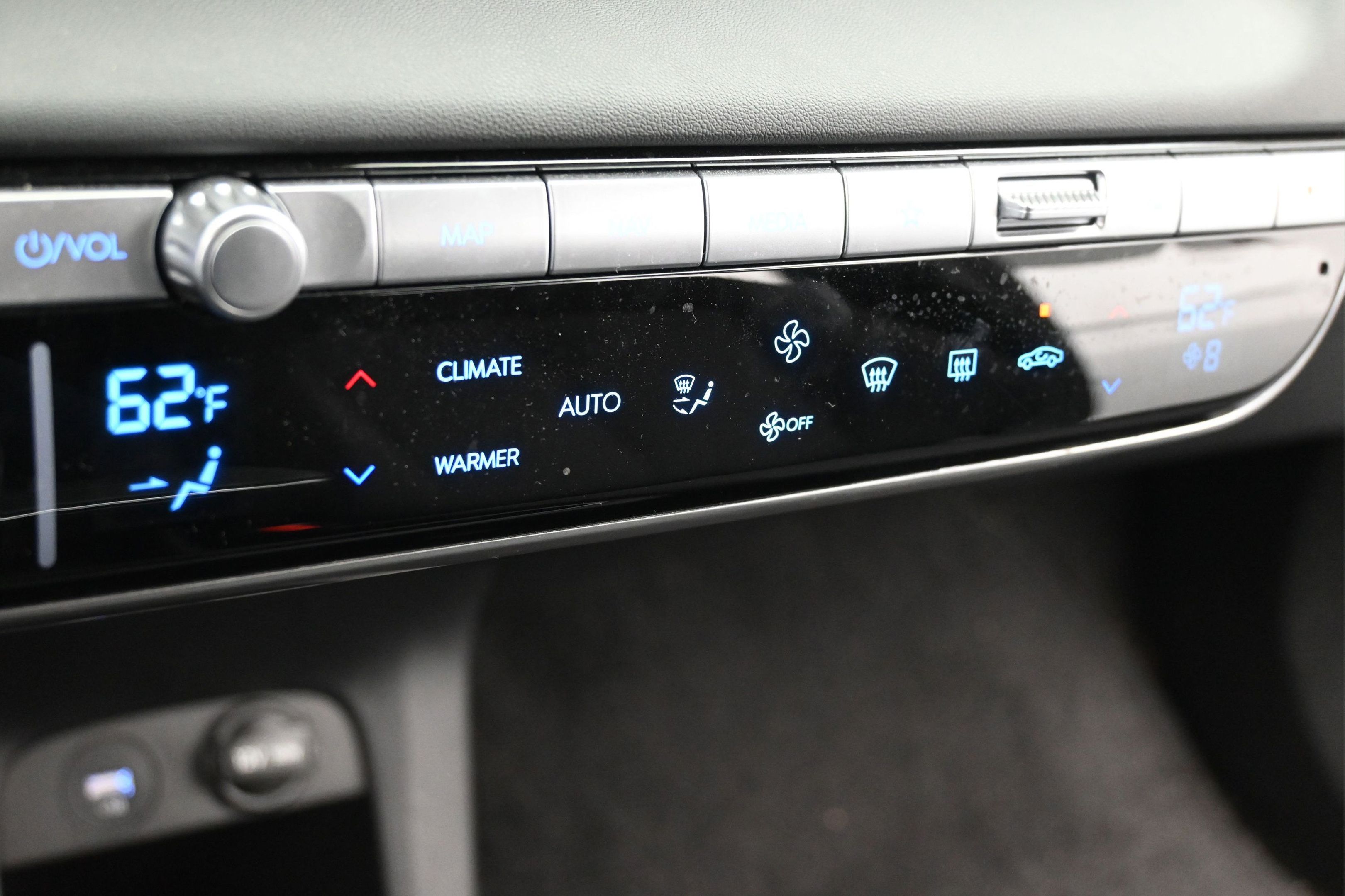 Used 2024 Hyundai Ioniq 5 SEL RWD image 19