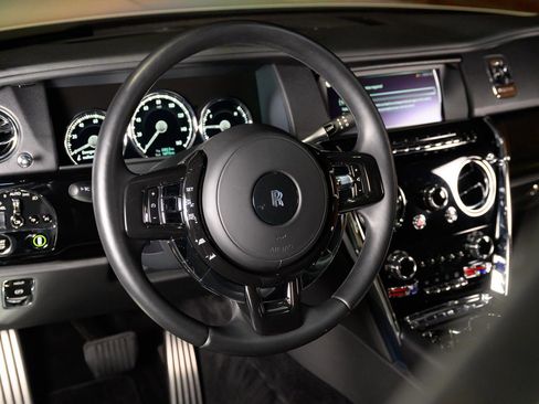 Used 2019 Rolls-Royce Cullinan image 51