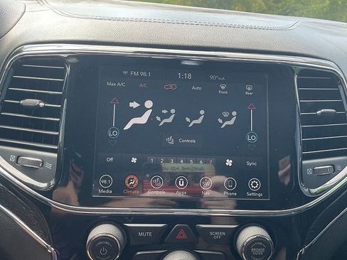 Used 2020 Jeep Grand Cherokee Summit image 23