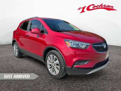 Used 2020 Buick Encore Preferred FWD image 1