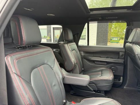 Used 2022 Ford Expedition Max Limited AWD/4WD image 26