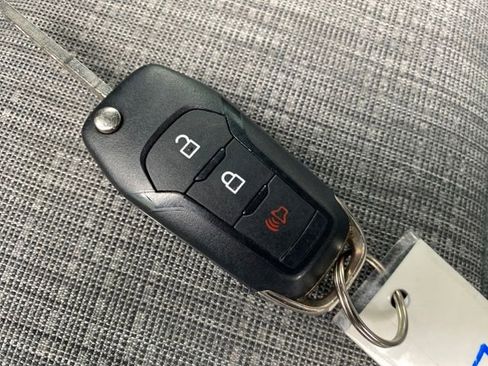 Used 2023 Ford F150 XLT w/ Trailer Tow Package image 24