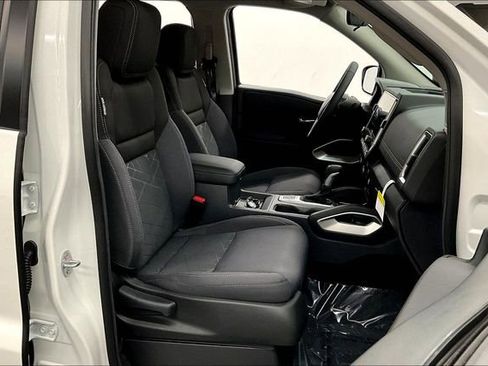 New 2026 Nissan Frontier SV w/ All-Weather Content Package AWD/4WD image 38