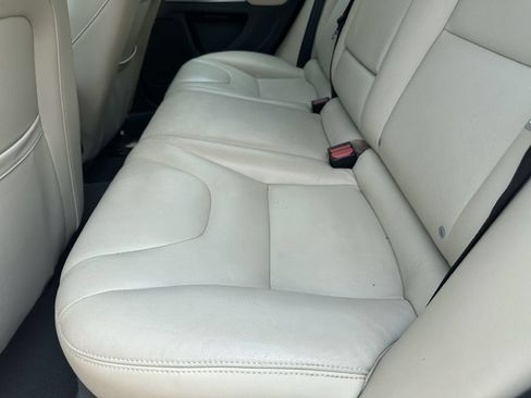 Used 2017 Volvo V60 T5 Premier w/ Convenience Package FWD image 29
