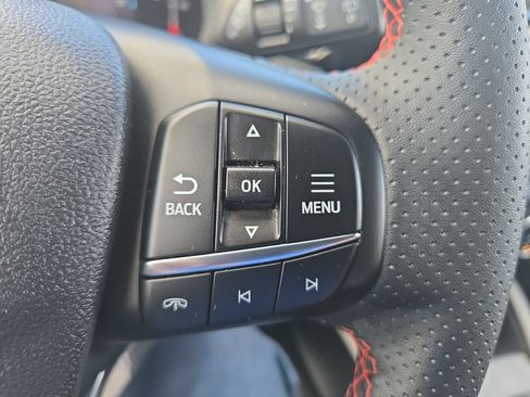 Used 2025 Ford Escape ST-Line AWD/4WD image 32