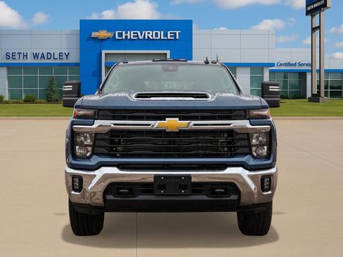 New 2025 Chevrolet Silverado 2500 LT image 2