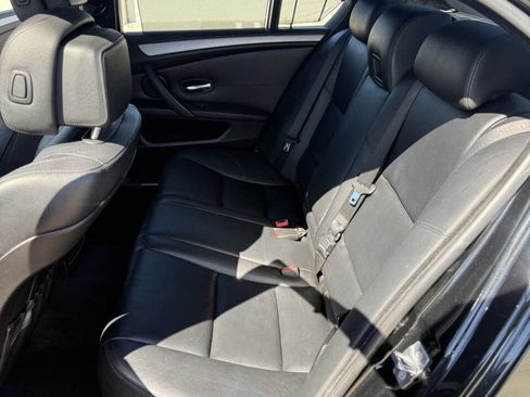 Used 2010 BMW M5 RWD image 10