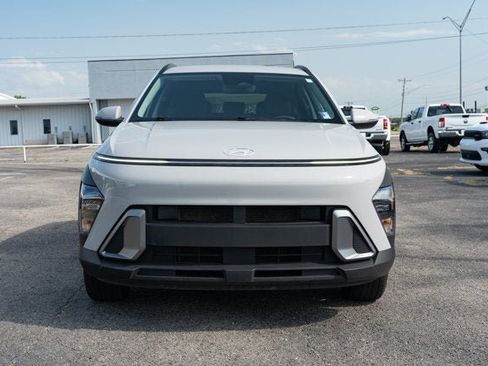 Used 2025 Hyundai Kona SEL AWD/4WD image 8