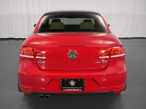 Used 2013 Volkswagen Eos Komfort FWD image 18