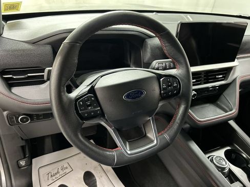 Used 2026 Ford Explorer ST-Line AWD/4WD image 4