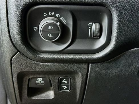 Used 2020 RAM 1500 Big Horn image 10