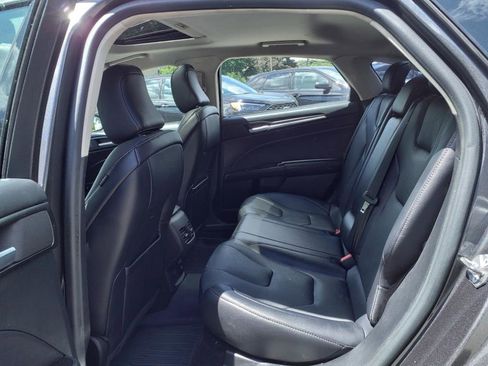 Used 2017 Ford Fusion Titanium image 14