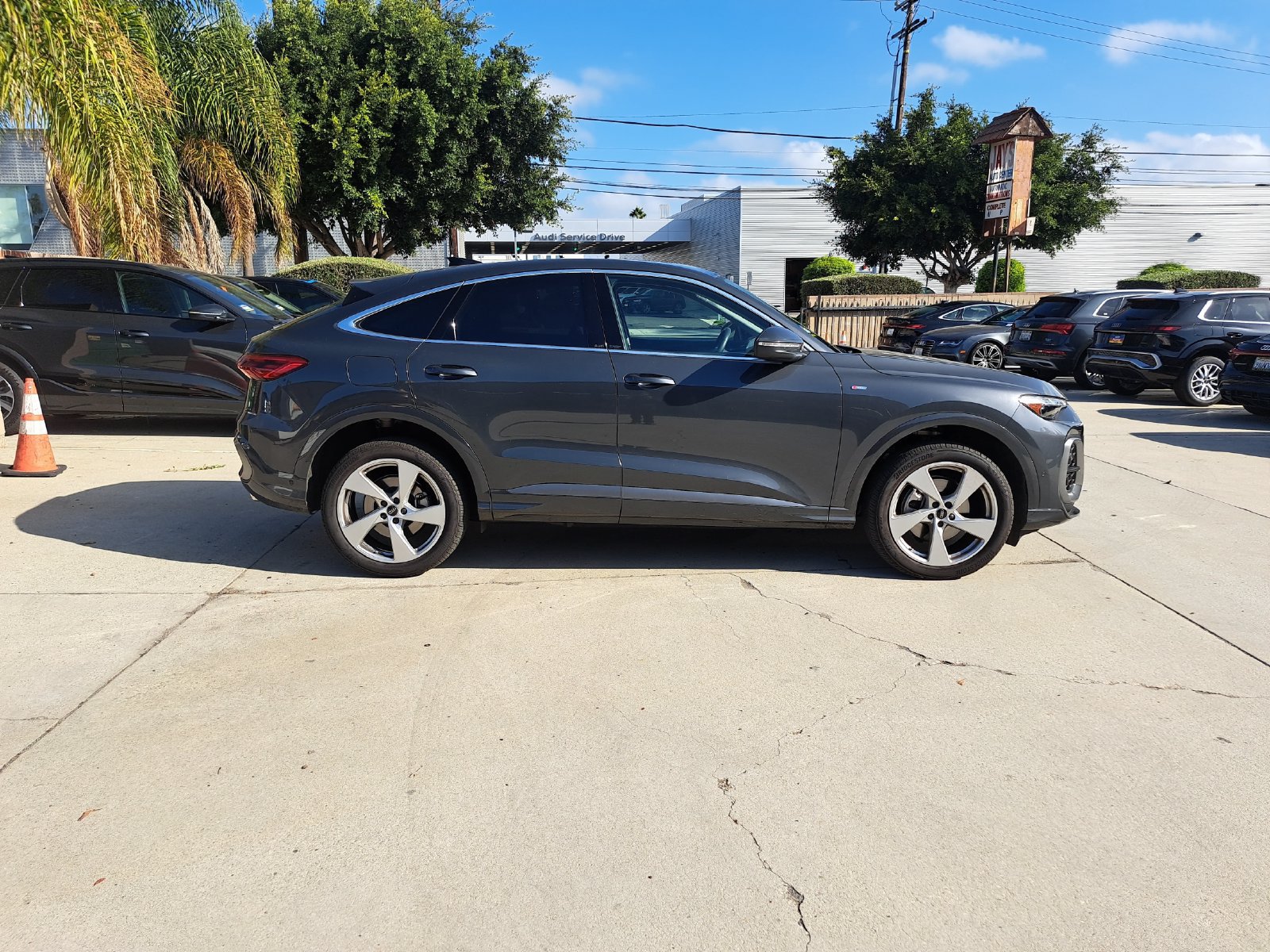 Used 2025 Audi Q5 Premium Plus AWD/4WD image 4