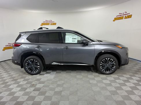 New 2026 Nissan Rogue Platinum AWD/4WD image 7