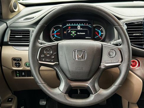 Used 2019 Honda Pilot LX image 20