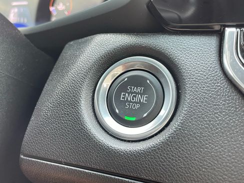 Used 2025 Chevrolet Colorado Trail Boss AWD/4WD image 10