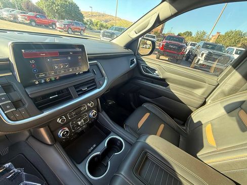 Used 2021 GMC Yukon AT4 w/ AT4 Premium Plus Package AWD/4WD image 13