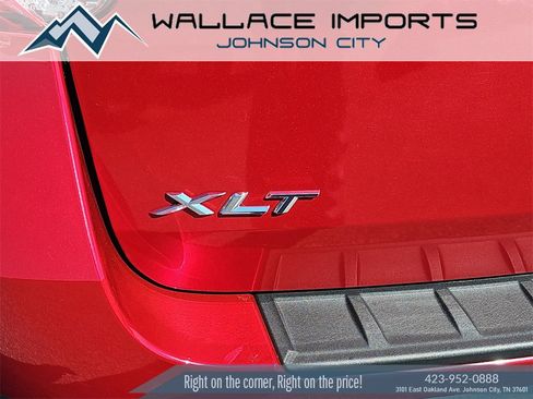 Used 2023 Ford Explorer XLT image 7