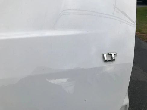 Used 2020 Chevrolet Trax LT image 32