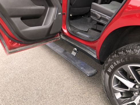 Used 2023 Chevrolet Tahoe Z71 w/ Z71 Off-Road Package image 27