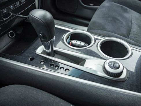 Used 2015 Nissan Pathfinder S image 20