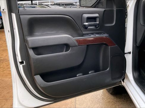 Used 2014 GMC Sierra 1500 SLE w/ SLE Value Package image 20