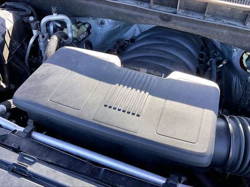 Used 2021 Chevrolet Tahoe LT w/ Luxury Package image 30