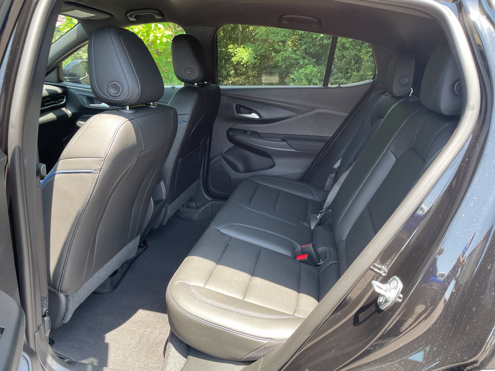New 2026 Buick Envista Sport Touring w/ Convenience I Package FWD image 33