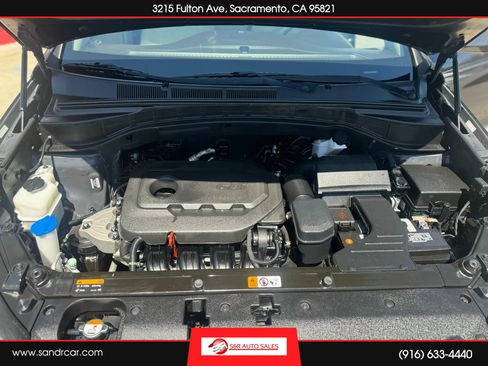 Used 2017 Hyundai Santa Fe Sport image 19