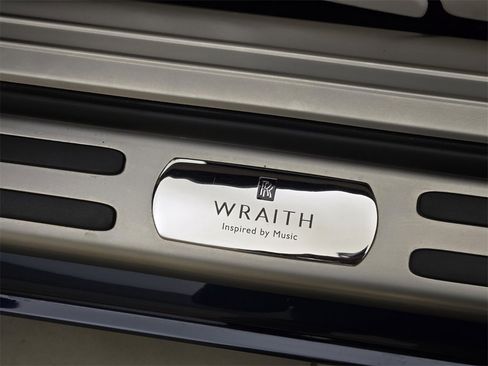 Certified 2016 Rolls-Royce Wraith image 32