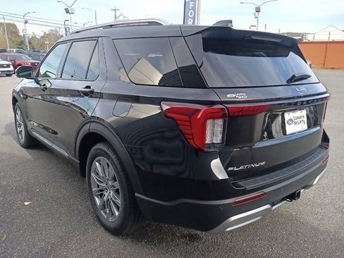 New 2026 Ford Explorer Platinum image 5