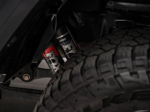 Used 2020 Jeep Gladiator Mojave w/ Trailer Tow Package image 14