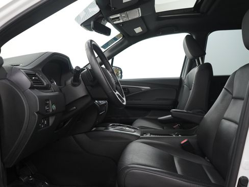 Used 2023 Honda Passport EX-L image 24