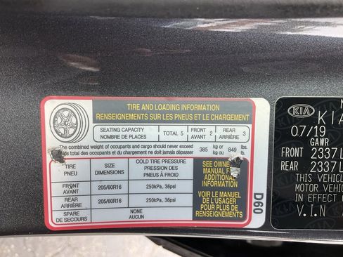 Used 2019 Kia Niro EX Premium w/ Sunroof Package image 21