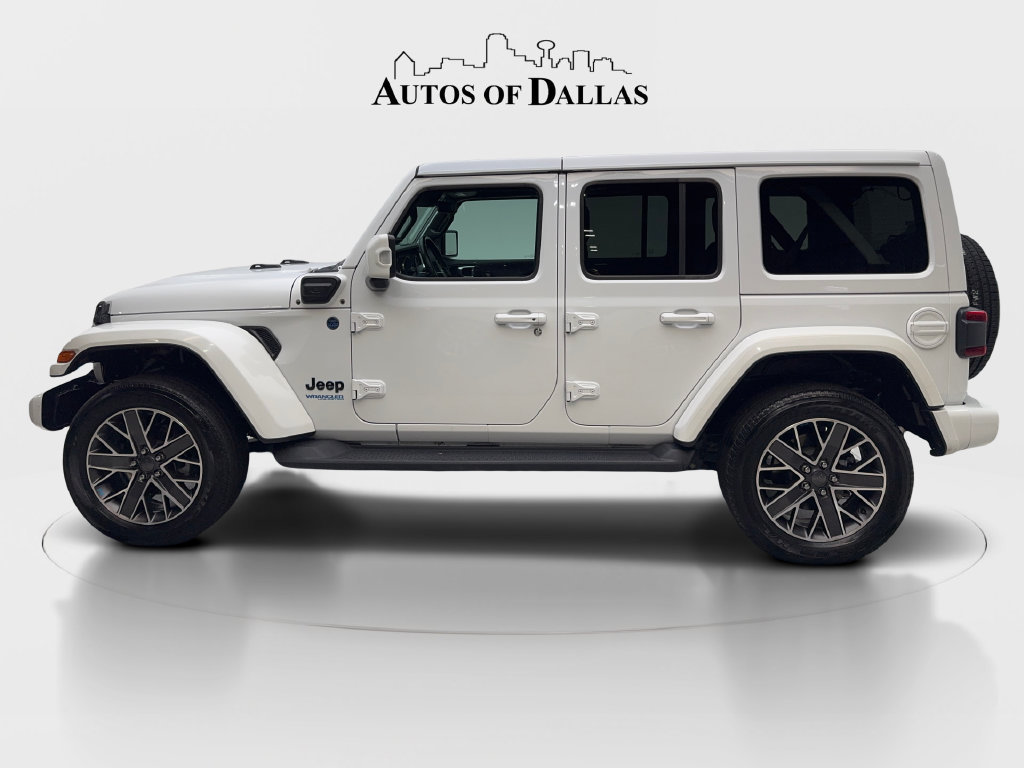 Used 2022 Jeep Wrangler Unlimited Sahara AWD/4WD image 6