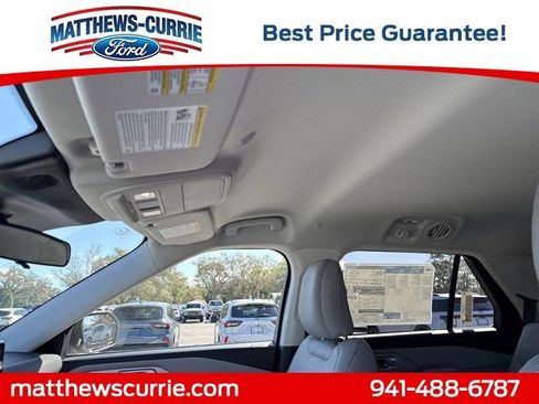 New 2026 Ford Explorer Active w/ Active Comfort Package image 11