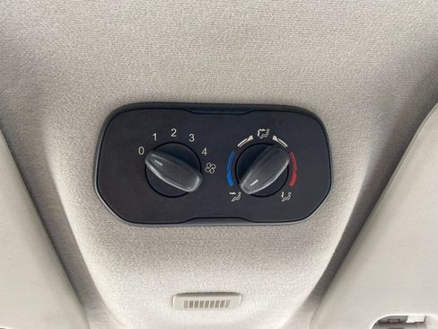 Used 2016 Ford Transit 350 XLT RWD image 22