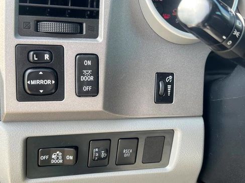 Used 2012 Toyota Tundra 4x4 Double Cab w/ SR5 Pkg image 35