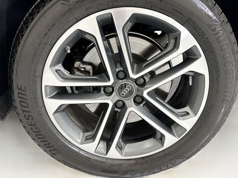 Certified 2025 Audi Q5 Premium Plus w/ Premium Plus image 30